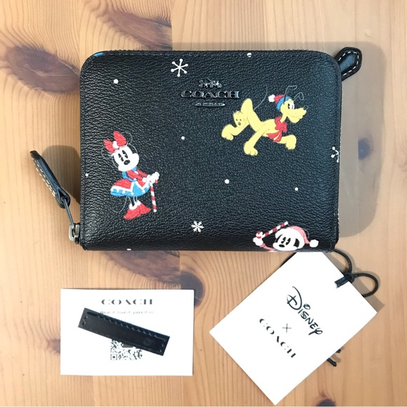 🐭 Disney X Coach Small Zip Around Wallet With Holiday Print - Picture 2 of 10